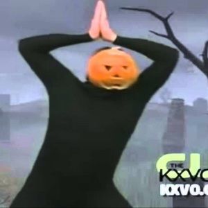 Meet your Posher, Ella